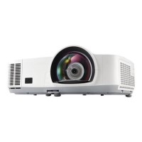NEC XGA 3000 ANSI SHROT THROW LCD PROJECTOR