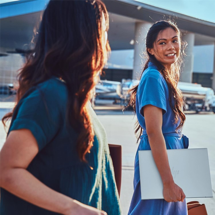 Hewlett Packard HP ZBook Firefly 14 G11 Mobile Workstation - Intel Core Ultra 7 - 155H / up to 4.8 GHz - Win 11 Pro - RTX A500 - 16 GB RAM - 1 TB SSD NVMe TLC - 14" IPS 1920 x 1200 - Wi-Fi 6E Bl