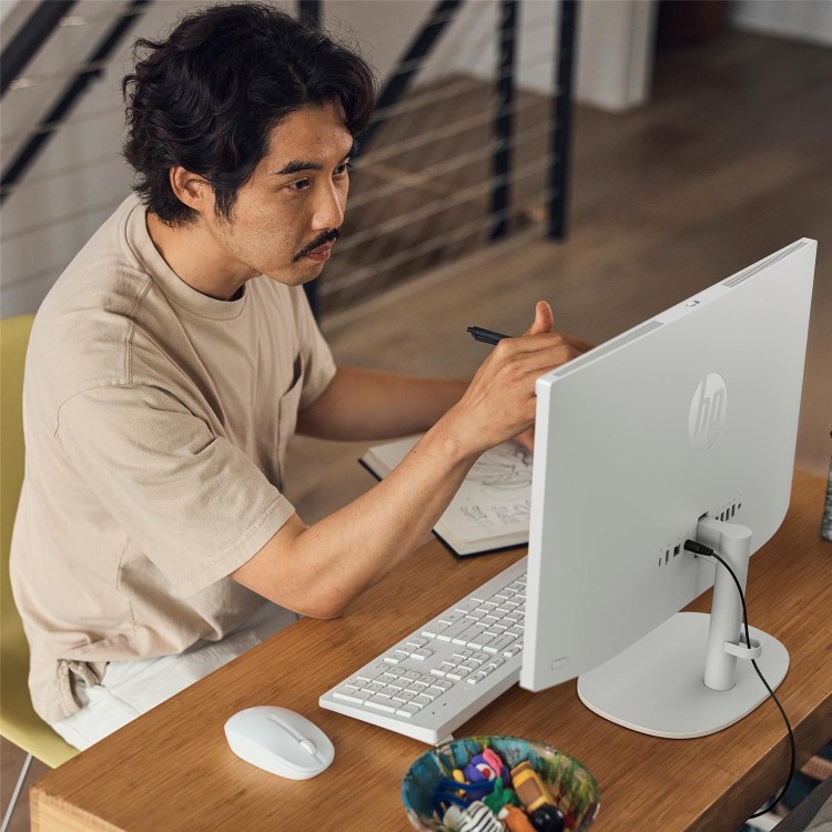 HP 22-dg0007na Intel Celeron N100 8GB RAM 128GB 22 Inch Windows 11 All-in-One PC