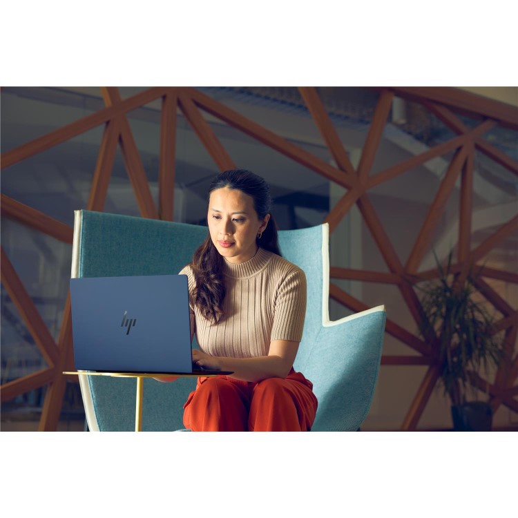 EliteBook Ultra G1i 14 inch Notebook Next Gen AI PC, 14", Windows 11 Pro, Intel Core™ Ultra 7, 32GB RAM, 1TB SSD, 2.8K