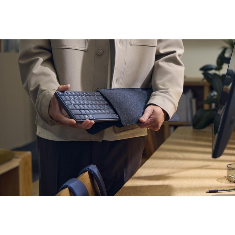 HP EliteBoard G1a Next Gen AI AMD Ryzen AI 7 PRO 350 32GB RAM 1TB SSD Windows 11 Pro Keyboard PC