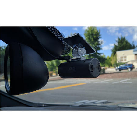 Thinkware F50 Full HD GPS Dash Cam - 8GB SD Card with In-Car Charger