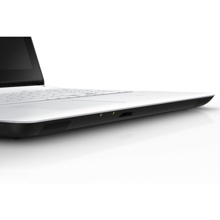 Sony VAIO Fit E 15 Core i3 4GB 750GB Windows 8 Laptop in White 