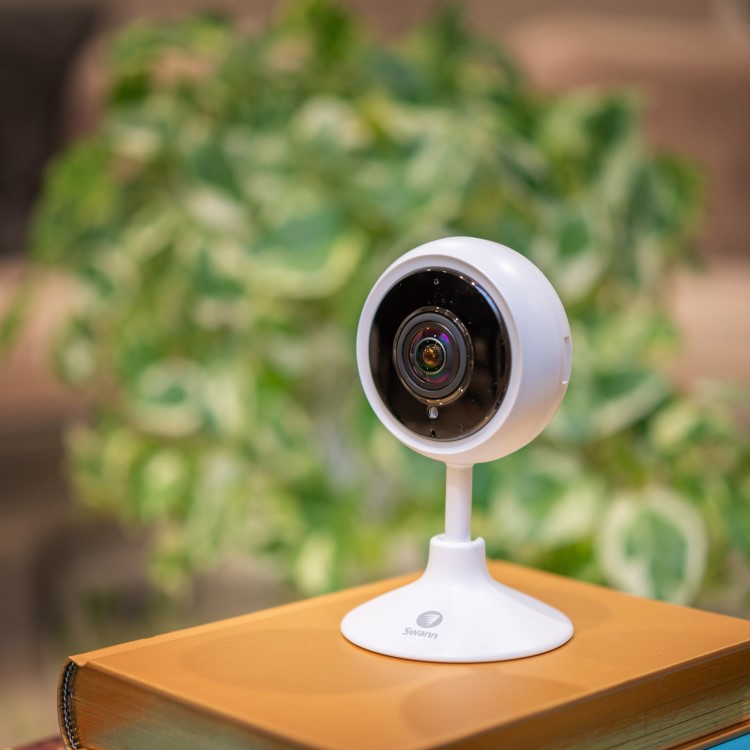 Swann 1080p HD Auto Tracking 180° IP Indoor Camera with 32GB SD Card