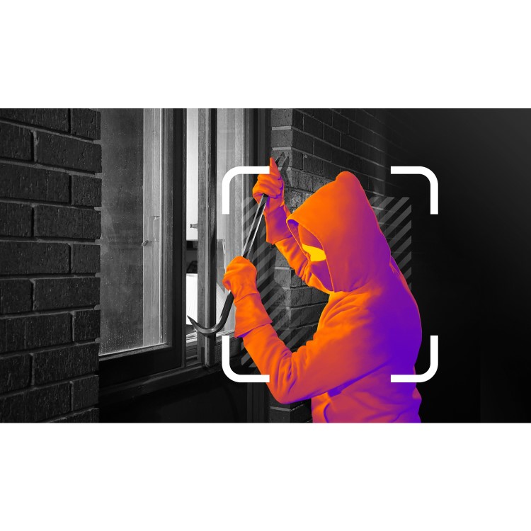 HikVision HiLook 4 Camera 4MP DVR CCTV System with 1TB HDD